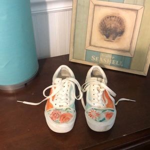 Children’s Vans boys size 3 girls size 5
